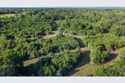 7462 County Road 284, Edna, TX 77957 - Photo 9