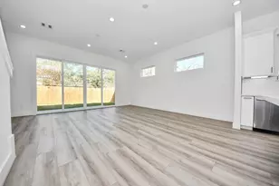 7012 St Augustine St, Houston, TX 77021 - Photo 15