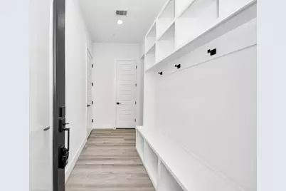 7012 Saint Augustine Street, Houston, TX 77021 - Photo 5