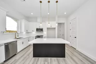 7012 St Augustine St, Houston, TX 77021 - Photo 7