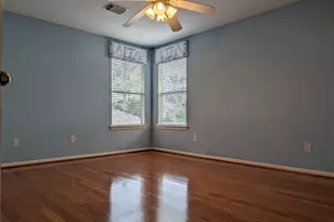 6018 Briar Hill Ct, Sugar Land, TX 77479 - Photo 23