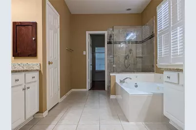 6018 Briar Hill Court, Sugar Land, TX 77479 - Photo 7