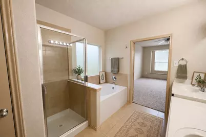 11922 Harristown Dr, Houston, TX 77047 - Photo 15