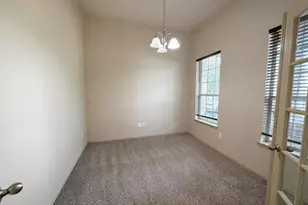 11922 Harristown Drive, Houston, TX 77047 - Photo 5