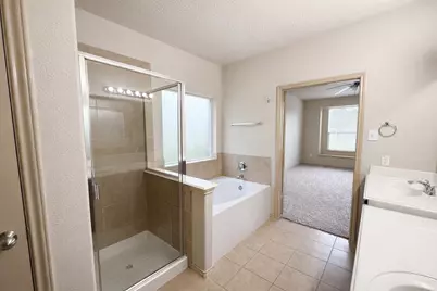 11922 Harristown Dr, Houston, TX 77047 - Photo 15