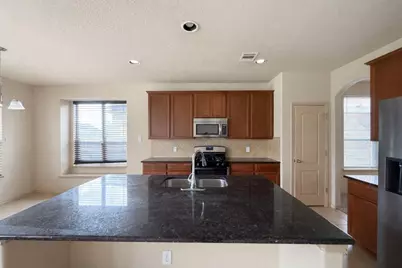 11922 Harristown Dr, Houston, TX 77047 - Photo 9