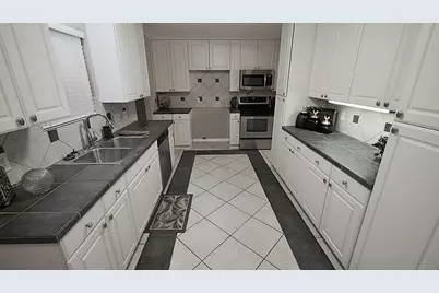 310 Gentilly Drive, Katy, TX 77450 - Photo 3