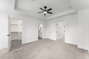 8205 Carver Rd, Houston, TX 77088 - Photo 17