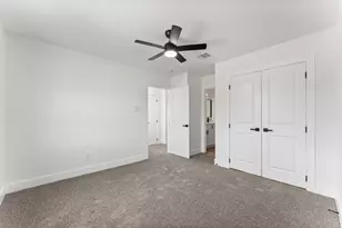 8205 Carver Rd, Houston, TX 77088 - Photo 25