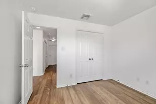 2911 Hackamore Hollow Ln, Houston, TX 77014 - Photo 19