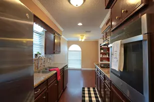 209 Dogwood St, Lake Jackson, TX 77566 - Photo 27