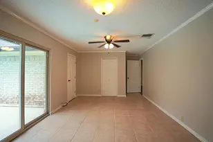 209 Dogwood St, Lake Jackson, TX 77566 - Photo 37