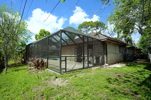 209 Dogwood St, Lake Jackson, TX 77566 - Photo 45