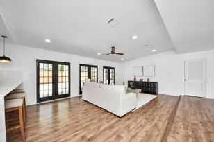 12334 Beauregard Dr, Houston, TX 77024 - Photo 13