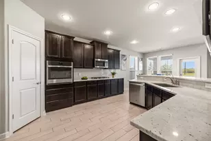 3319 Learning Tree Ln, Rosenberg, TX 77471 - Photo 5