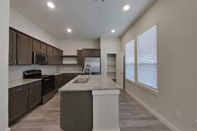 9835 Willow Creek Commerce Drive #420, Tomball, TX 77375 - Photo 5
