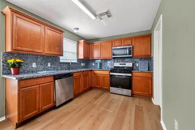 11030 Knobbley Oak Ct, Cypress, TX 77065 - Photo 13