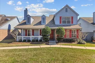 2601 S Broadway St, La Porte, TX 77571 - Photo 1