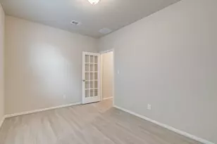 8430 Moonlight Bay Cir, Baytown, TX 77523 - Photo 15