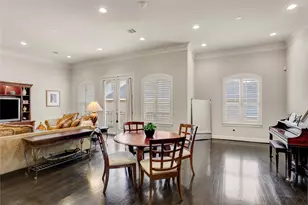 5637 Kiam St, Houston, TX 77007 - Photo 1