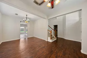 12018 Piney Bend Dr, Tomball, TX 77375 - Photo 5
