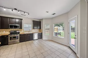 12018 Piney Bend Dr, Tomball, TX 77375 - Photo 9