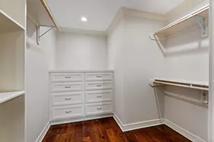 506 Briar Hill Dr, Houston, TX 77042 - Photo 25