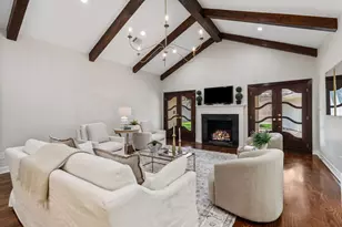506 Briar Hill Dr, Houston, TX 77042 - Photo 17