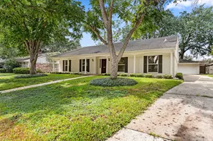506 Briar Hill Dr, Houston, TX 77042 - Photo 3
