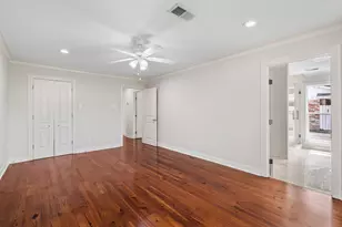 506 Briar Hill Dr, Houston, TX 77042 - Photo 21