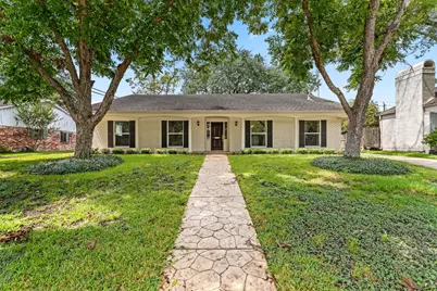 506 Briar Hill Drive, Houston, TX 77042 - Photo 1