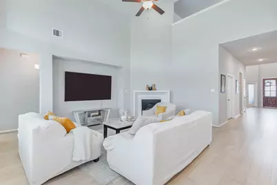 2806 Kingly Pine Trail, Conroe, TX 77385 - Photo 7