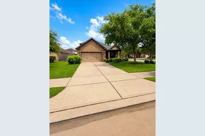 6151 Harmony Park Lane, Fulshear, TX 77441 - Photo 5