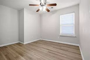 29514 N Legends Bend Dr, Spring, TX 77386 - Photo 9