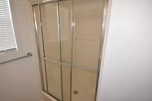 10010 Sugarvine Ln, Tomball, TX 77375 - Photo 17