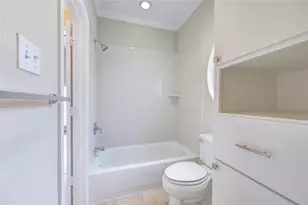 1117 W 18th St, Houston, TX 77008 - Photo 29