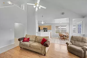 26974 Crown Haven Dr, Kingwood, TX 77339 - Photo 15