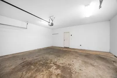 1119 Saint Charles Street, Houston, TX 77003 - Photo 15