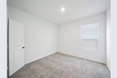 826 Ridgewood Cliffs Court, Willis, TX 77378 - Photo 7