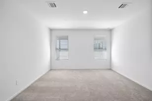 826 Ridgewood Clfs Ct, Willis, TX 77378 - Photo 9