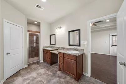 2709 Kentucky Avenue, League City, TX 77573 - Photo 21