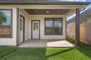 2709 Kentucky Ave, League City, TX 77573 - Photo 23