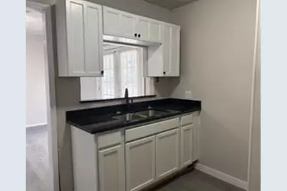 5406 Lyndhurst Drive, Houston, TX 77033 - Photo 5