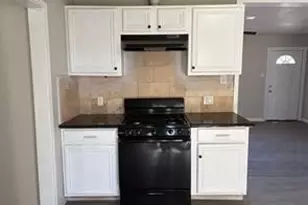 5406 Lyndhurst Dr, Houston, TX 77033 - Photo 5