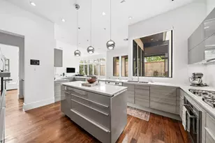 1614 Driscoll St, Houston, TX 77019 - Photo 9