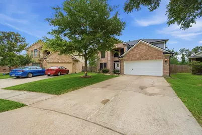 5330 Chasewood Drive, Bacliff, TX 77518 - Photo 7