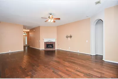 9004 Sunrise Trail, Pearland, TX 77584 - Photo 7