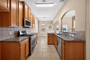 25110 Southbriar Ln, Katy, TX 77494 - Photo 7