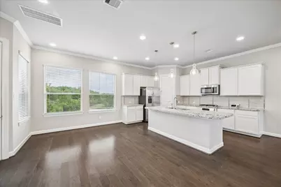 9628 Cambridge Manor Lane, Houston, TX 77045 - Photo 3
