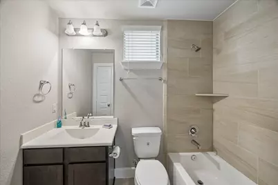 9628 Cambridge Manor Lane, Houston, TX 77045 - Photo 13